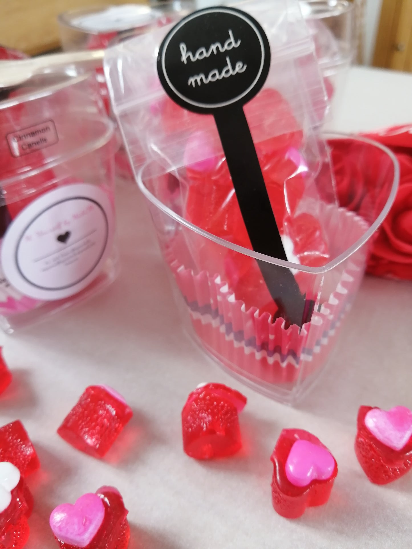 "Share the LOVE" Cinnamon heart candy (box 30 pces)