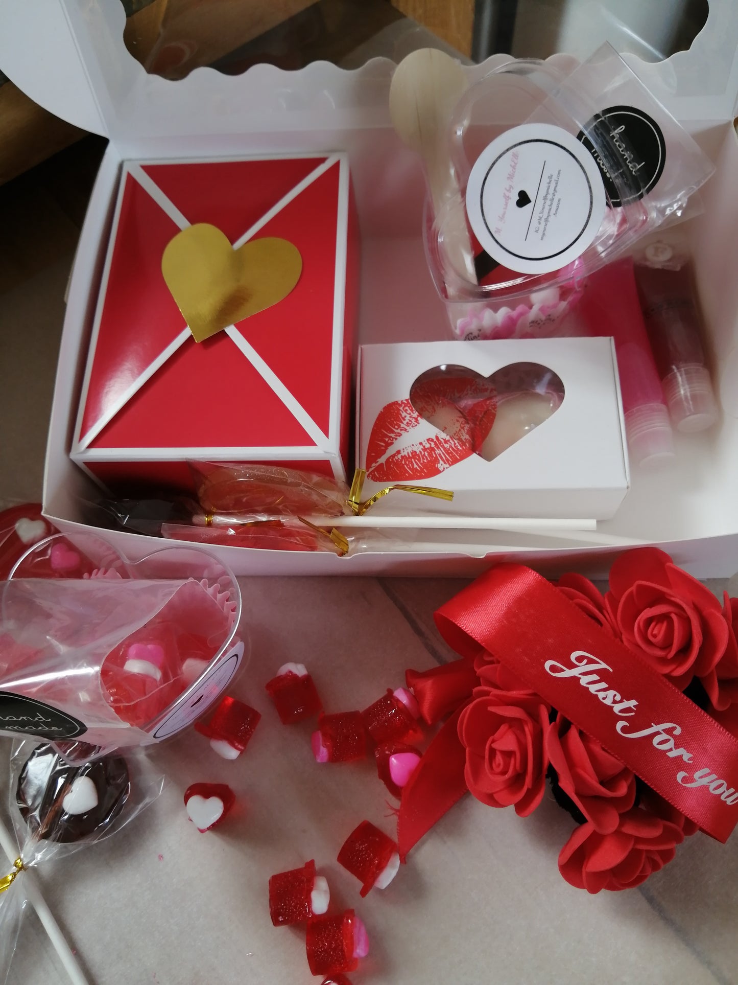 Let's get Together (couple Box to share)