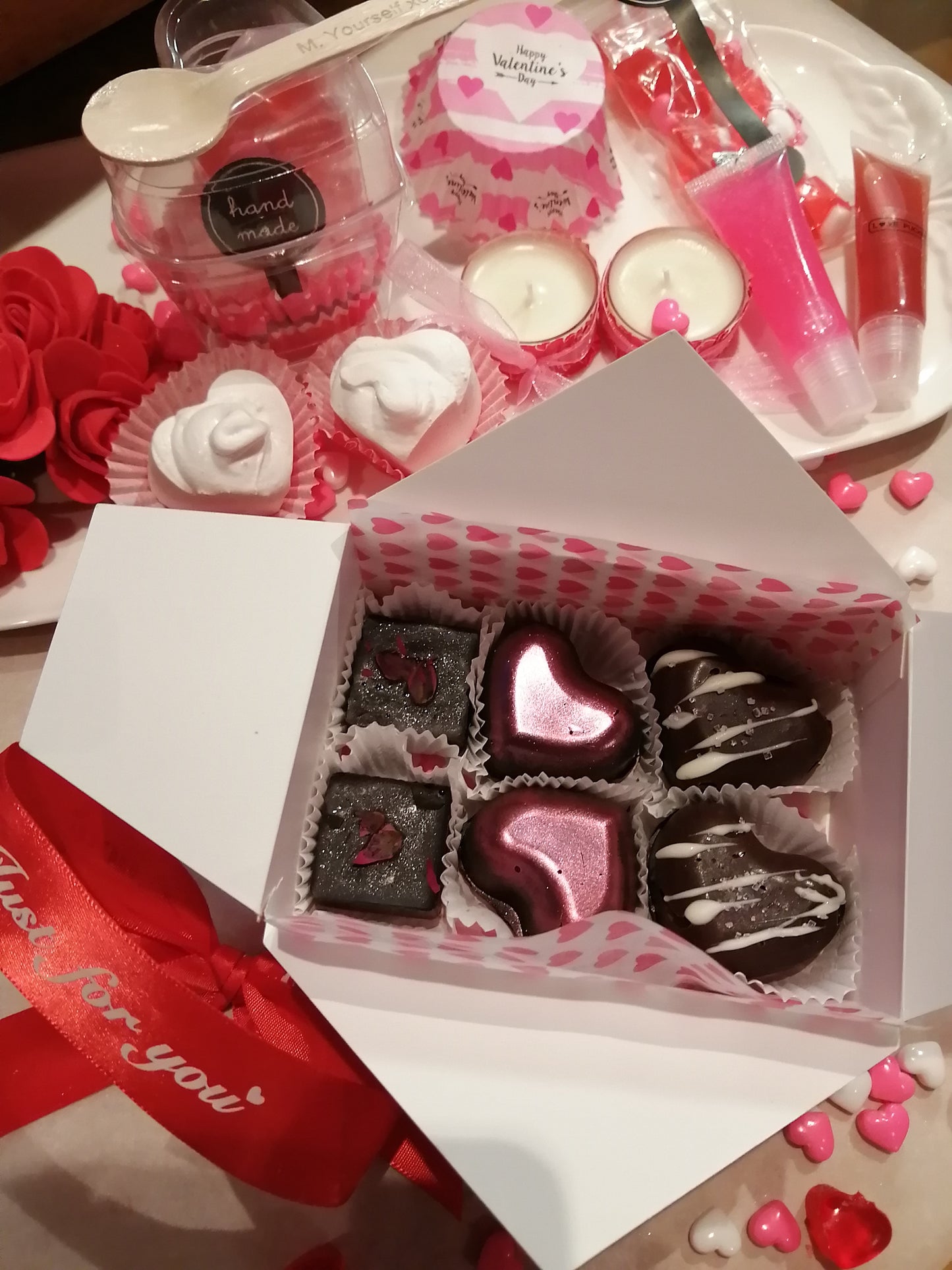 Let's get Together (couple Box to share)