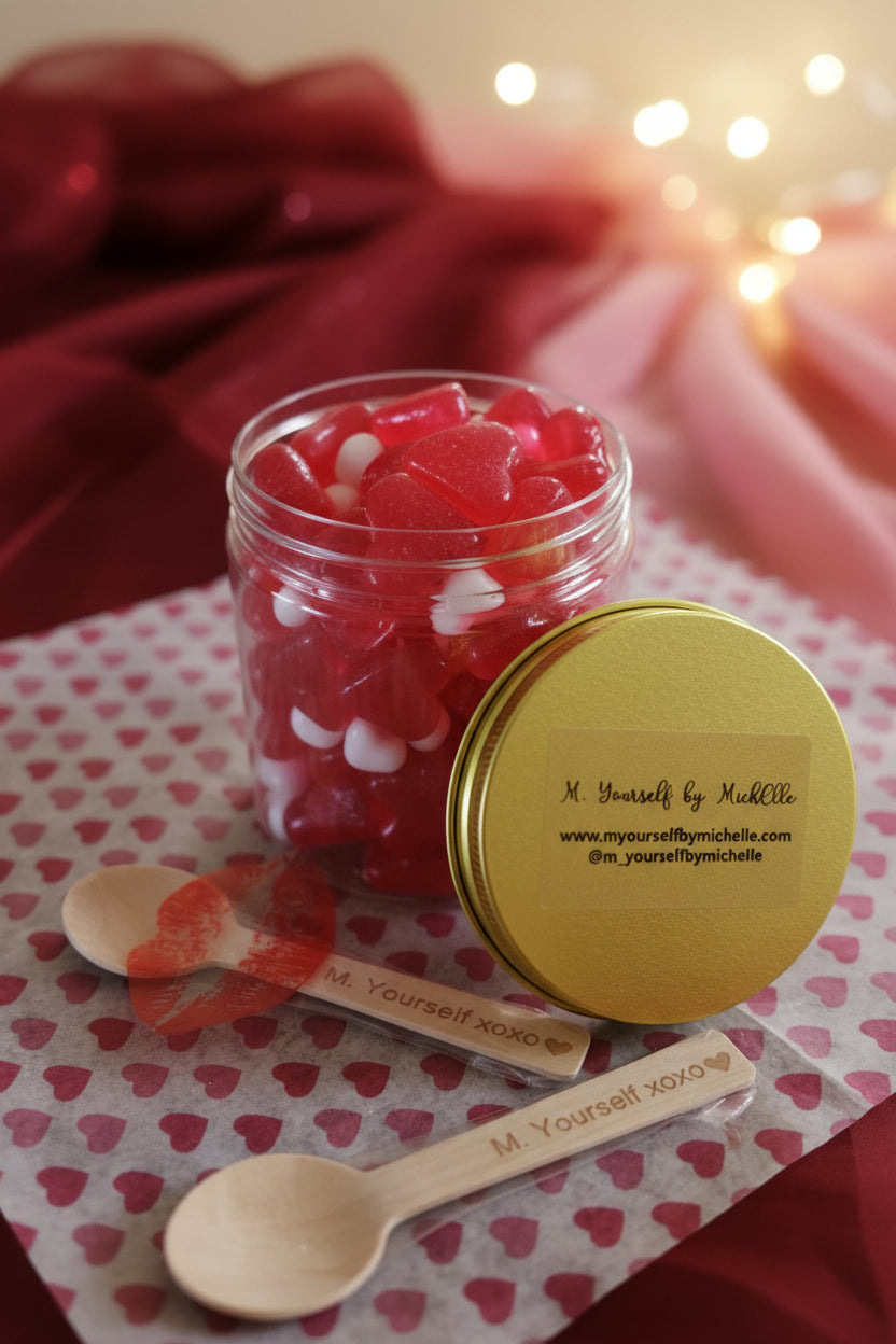 "Share the LOVE" Cinnamon heart candy (box 30 pces)